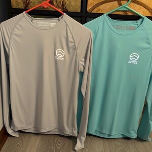 Outdoor Nation Gray and Teal Long Sleeve Shirts